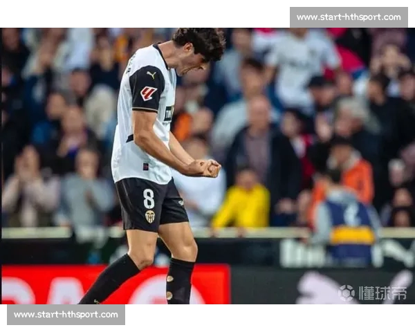 迪马济奥:米兰 2000 万欧报价格拉遭拒,瓦伦西亚坚持至少 2500 万欧 迪马济奥:米兰 2000 万欧报价格拉遭拒,瓦伦西亚坚持至少 2500 万欧